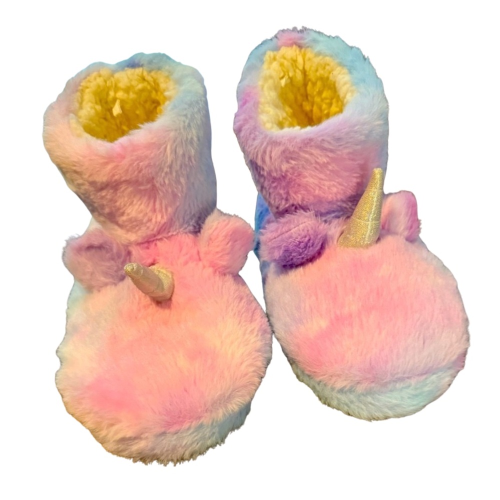Girls unicorn slippers big kids size 3/4 worn once excellent condition